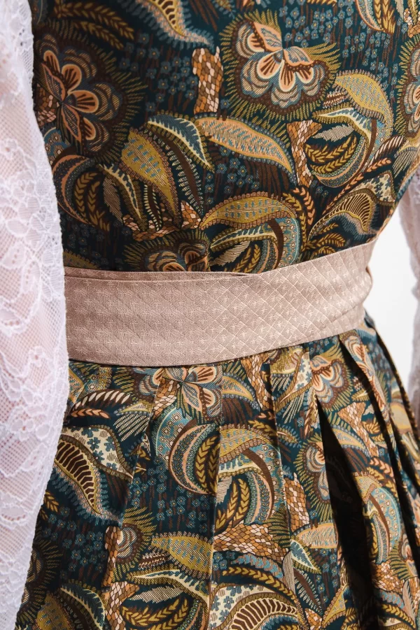 SPORTALM Dirndl mit Allover-Druck und Schürze mit Lochstickerei* Dirndl