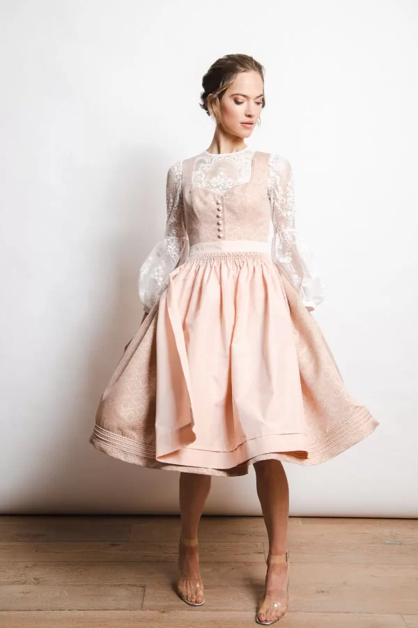 SPORTALM Dirndl mit schimmernder Schürze und zusätzlichem Gürtel* Dirndl
