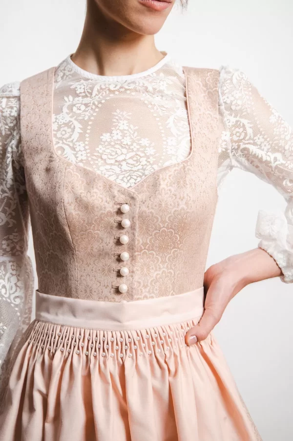SPORTALM Dirndl mit schimmernder Schürze und zusätzlichem Gürtel* Dirndl
