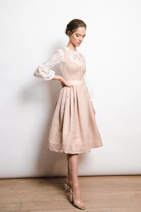 SPORTALM Dirndl mit schimmernder Schürze und zusätzlichem Gürtel* Dirndl