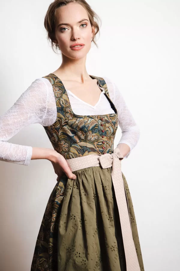 SPORTALM Dirndlbluse mit verkürzten Ärmeln* Blusen