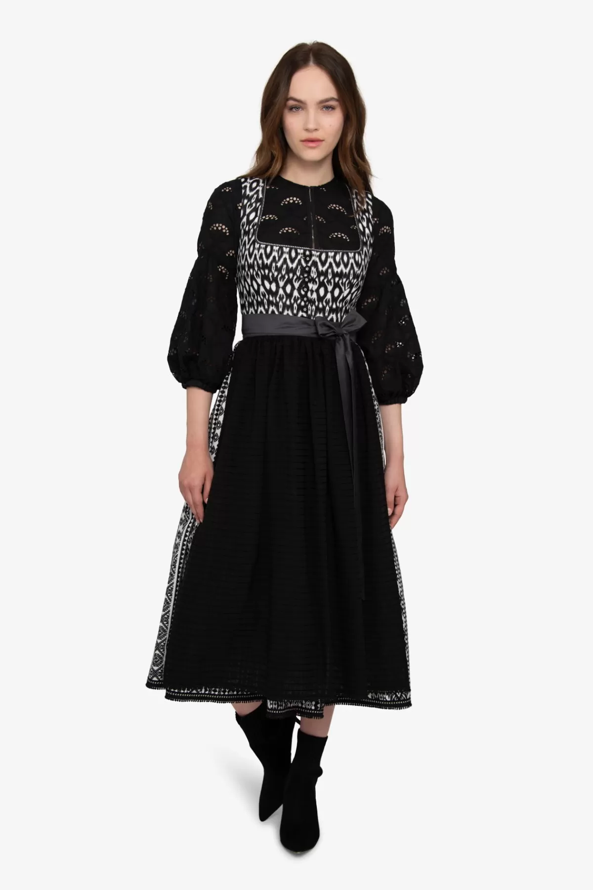 SPORTALM Malerisches Dirndl aus bedruckter Baumwolle* Dirndl