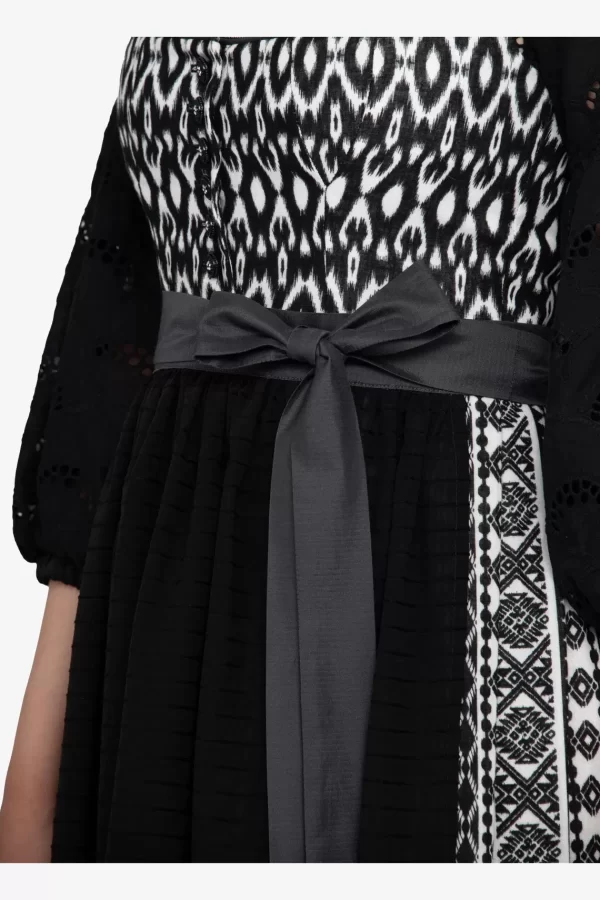 SPORTALM Malerisches Dirndl aus bedruckter Baumwolle* Dirndl