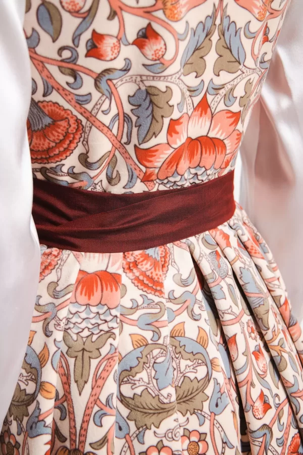SPORTALM Samtdirndl mit Schürze* Dirndl