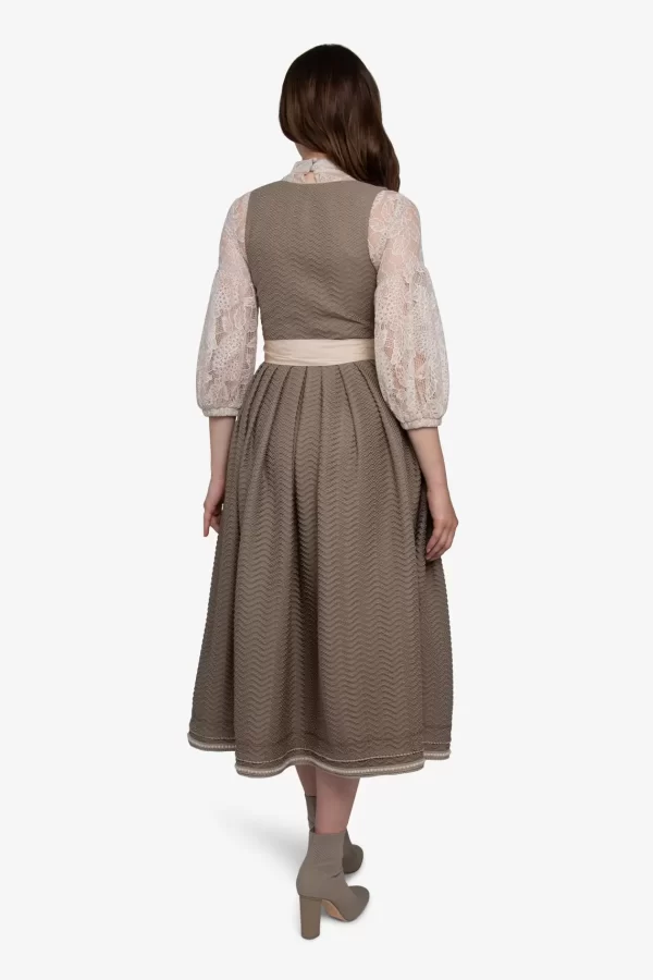 vm_knpfe_bd_3.webp SPORTALM VM Knöpfe BD* Dirndl